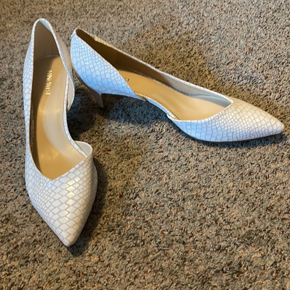 Nine West woman’s heels